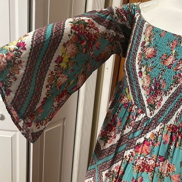 Torrid Off-Shoulder Teal Floral Maxi Dress - Picture 3 of 8